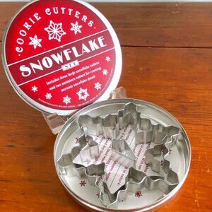Vintage WILLIAMS-SONOMA Snowflake Cookie Cutters